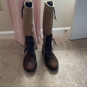 Woolrich size 8.5 lace-up boots